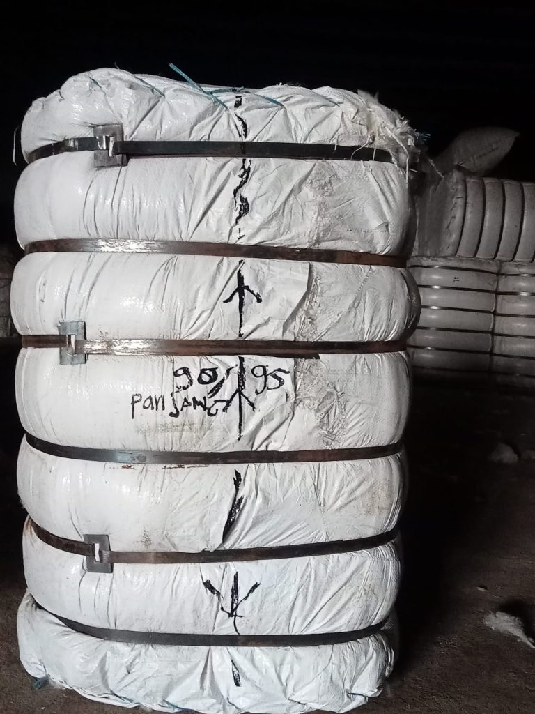 Kapok Fiber 100Kg Packaging Including Tare hydraulic pressed bale